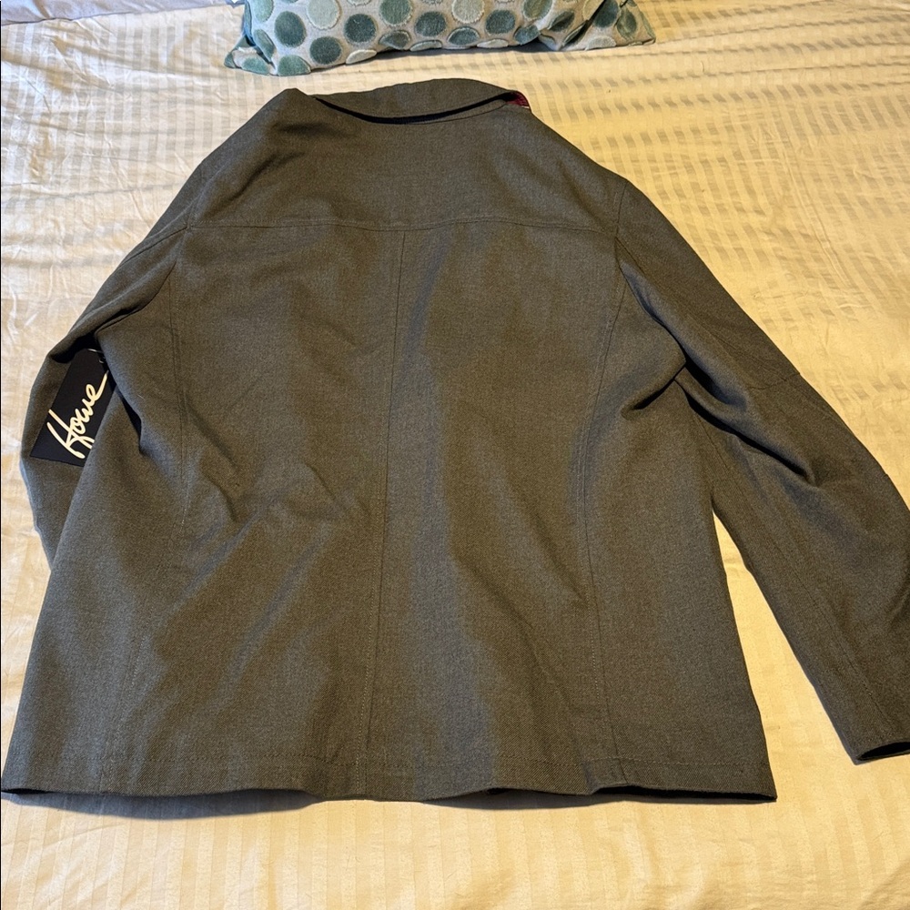 Howe Men's Gray Lightweight Jacket - Picture 7 of 9